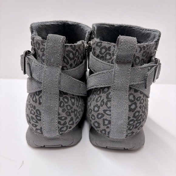 Skechers Relaxed Fit Leopard Print Memory Foam Fur Lined Booties Sz 9.5 WIDE - Picture 4 of 5